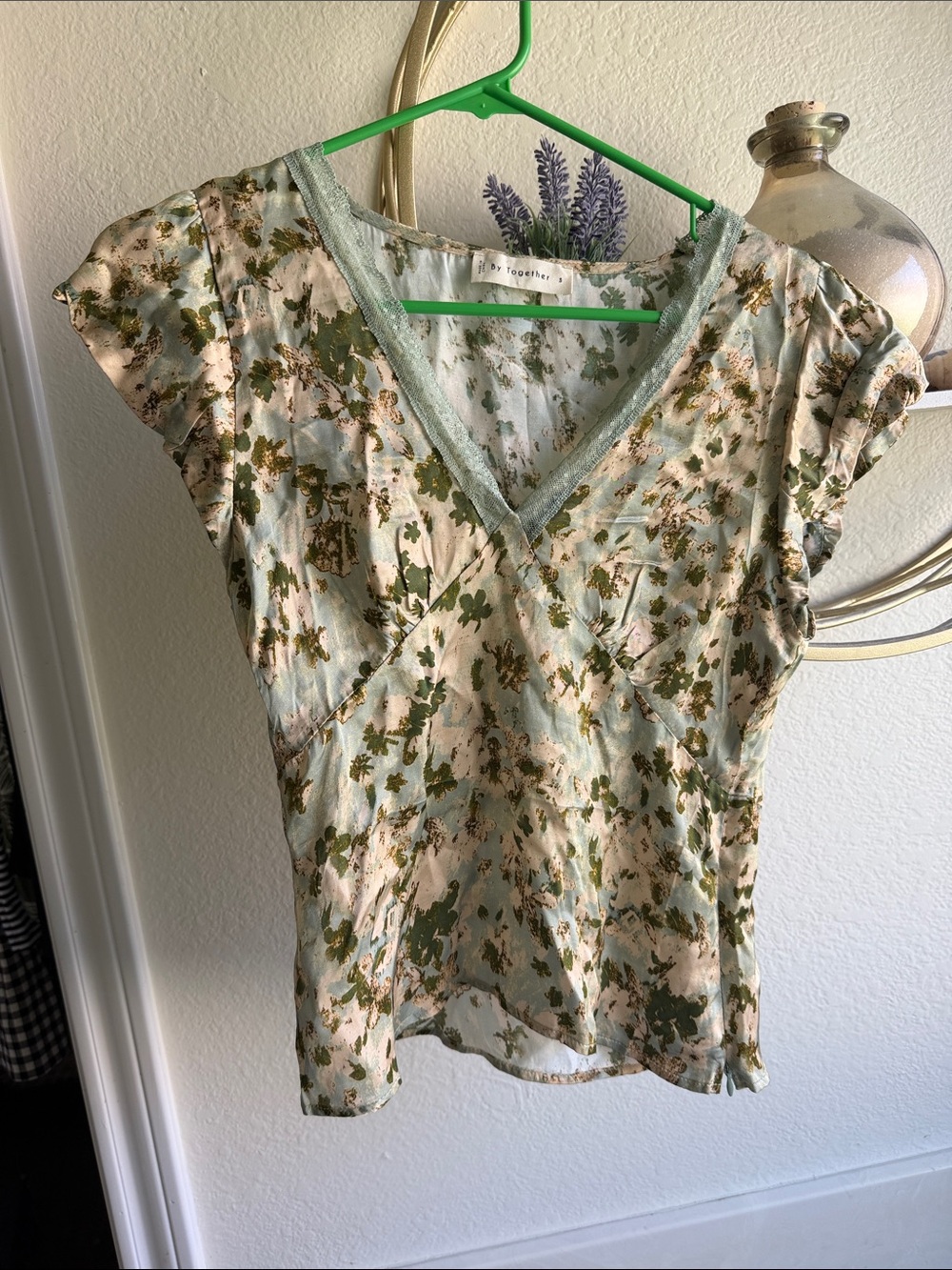 By Together Green and Cream Floral Wrap Top